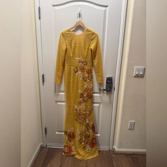 Helsi Shalom Sequin Floral Appliqué Column Maxi Dress Size XS NWOT - Picture 4 of 6